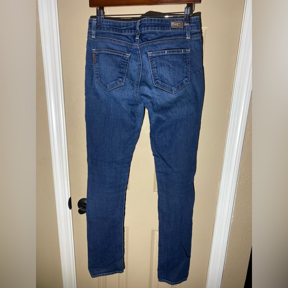 PAIGE Peg Skinny Jeans. Size 27